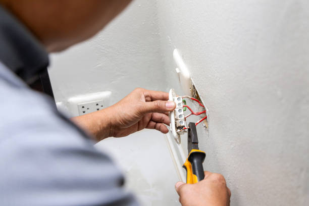 Best Affordable Emergency Electrician  in Marlow Heights, MD